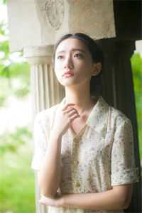 铃兰无香，爱意消散男女主人公