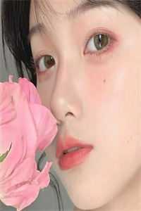 女儿结婚遇到恶劣婚闹，我带着老公的功勋找上军区首长