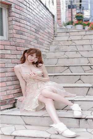 被退婚后，我嫁给了高冷王爷