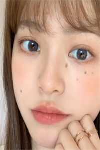 小姑子找了个烧钱男友