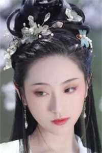 女朋友闺蜜追着要包养我