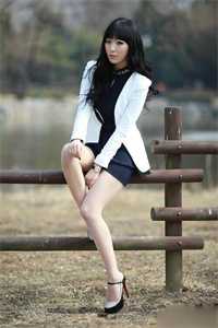 四岁女儿抱着我的尸体哭得撕心裂肺，他却和青梅在订婚