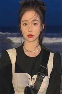 重生到被男友干妹妹溺死前，我杀疯了