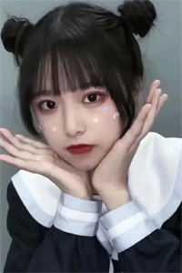 订婚前夕，恩爱五年男友与他初恋私会