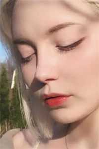 夫君再一次不归后，我给自己灌下了落子汤
