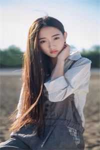 沉入湖底后，兼祧两房的夫君悔疯了