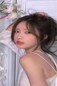替妹妹嫁给首富老头后，全家悔疯了