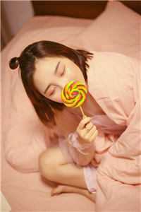 被鲨鱼咬断腿，我杀疯了