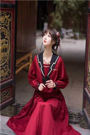 乱臣贼女