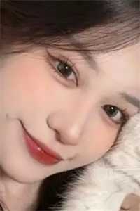 爸爸被杀后，我火了