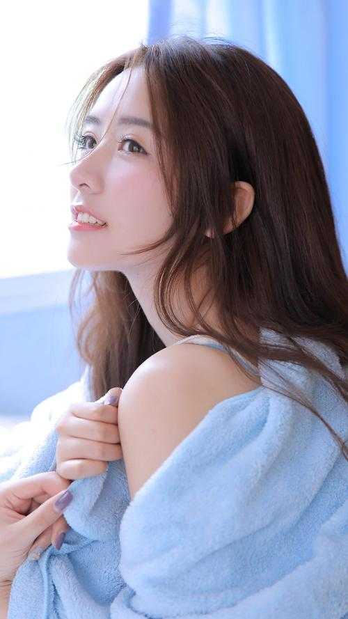 鉴宝节目妻子白月光砸我传家宝，我选择罢演离婚