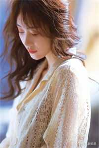 重生后，手撕带弹幕系统的绿茶女主