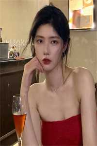 胳膊断后，我们的十年散了
