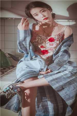 女友婚礼，我随礼五十块