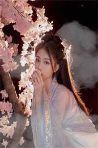 隐婚五年，老公为爱点天灯