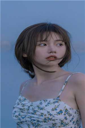 青鸾叹，缘浅终离散
