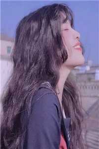 太子，你的bra掉了