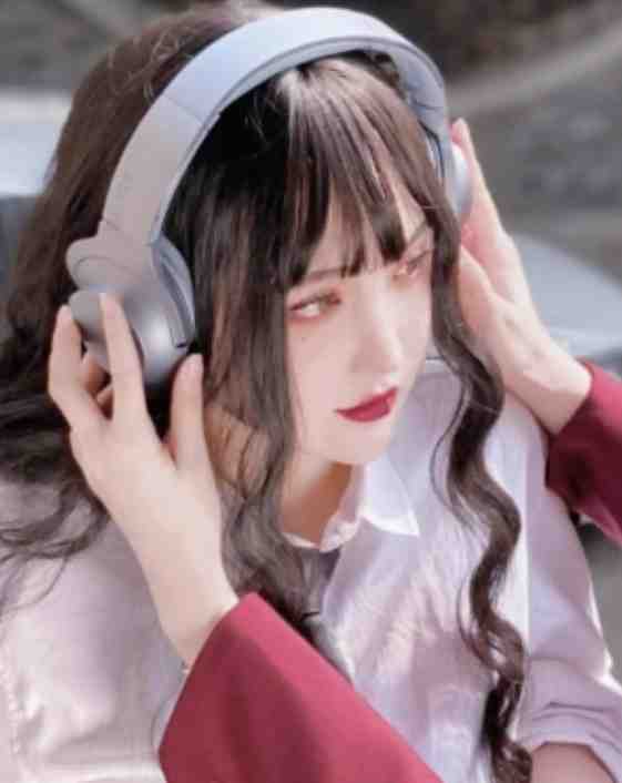 君心如月，谓我何求