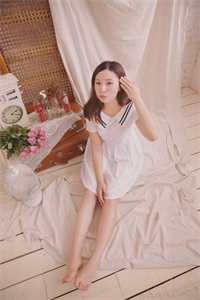 小侯爷毁坏婚服后，我成了太子妃