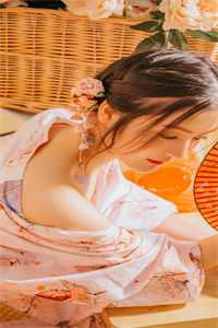 爱如毒素蔓延，异国再无她香