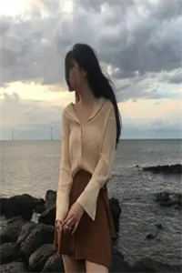 照顾瘫痪婆婆的第十年，丈夫将我残忍割喉后悔疯了