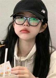老婆为帮男助手创业把我撞成植物人，醒来后我不要她了